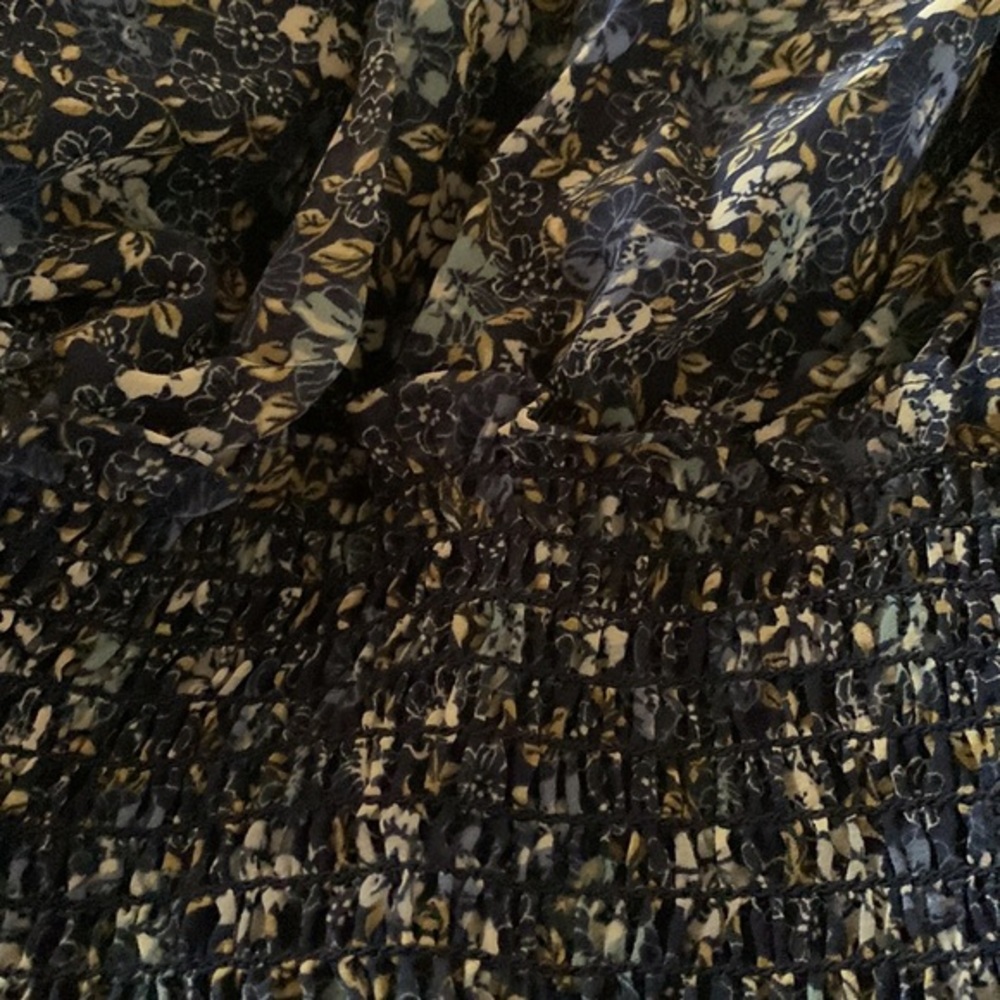 Max Studio ShortSleeve Ruffle Dress - Picture 9 of 13